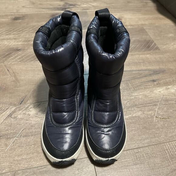 Sorel Out N About Puffy Mid Boot Black 6 NWOB - Picture 2 of 8